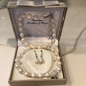 Genuine mother of pearl Set